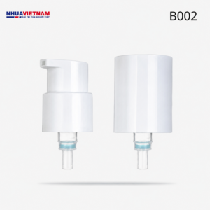 B002